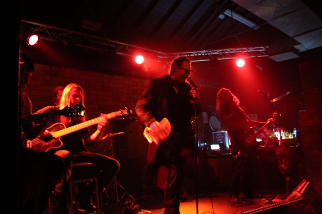 Ancient Vvisdom W/ Knife Cutter @ The Rescue Rooms, Nottingham, 17/04/2012