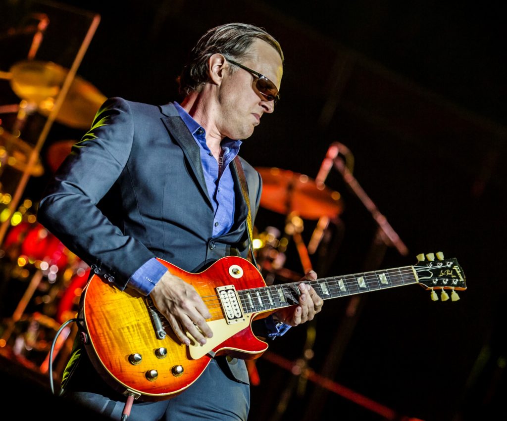 SonicAbuse | Joe Bonamassa Unveils New Single