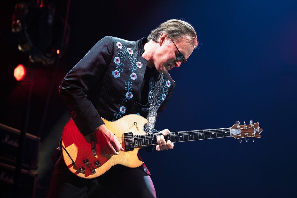 SonicAbuse | Joe Bonamassa From Austin City Limits Review