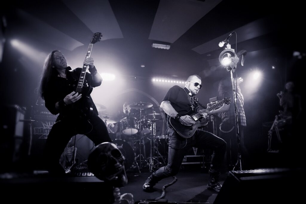 SonicAbuse | Extrema, Die Kur & The Heretic Order Live At The Musician, Leicester 24/11/2021