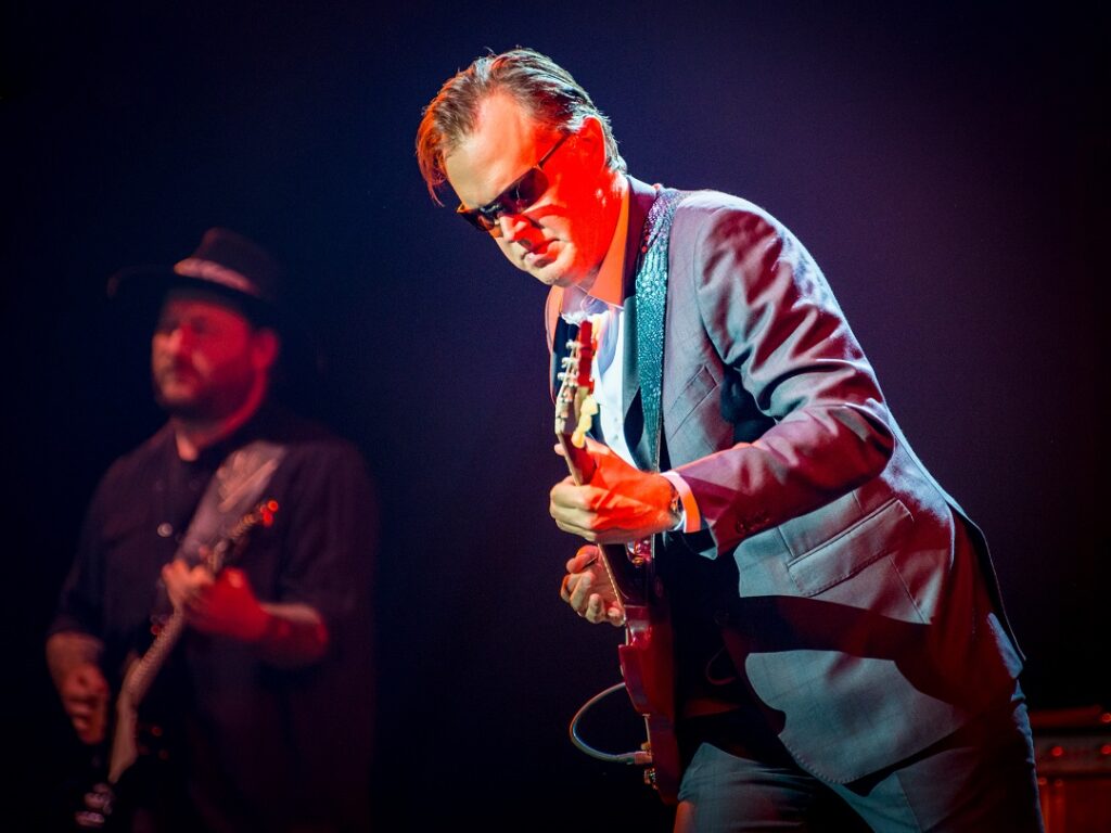 SonicAbuse | Joe Bonamassa Live At The Royal Albert Hall 06/05/2022 Review