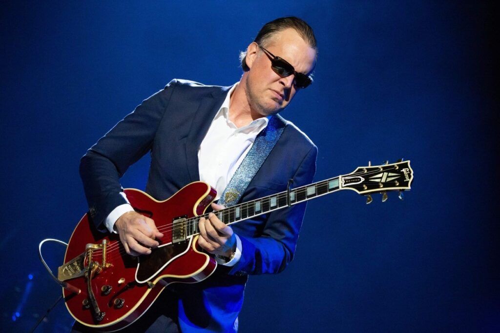 SonicAbuse Joe Bonamassa Drops Surprise Single "I Want To Shout About It"