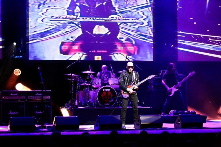 SonicAbuse Joe Satriani - Birmingham Symphony Hall 12/05/2023 Live Review Photo: Jola Stiles