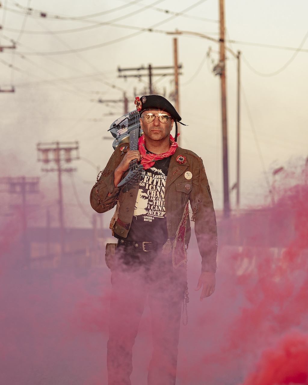 SonicAbuse | Tom Morello Releases 'Soldier In The Army Of Love'