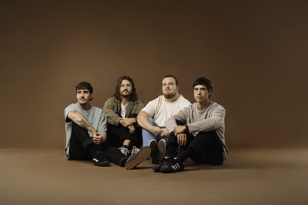 Sly Withers Unveil Official Video For ‘Restless’ Sly Withers Unveil Official Video For 'Restless'