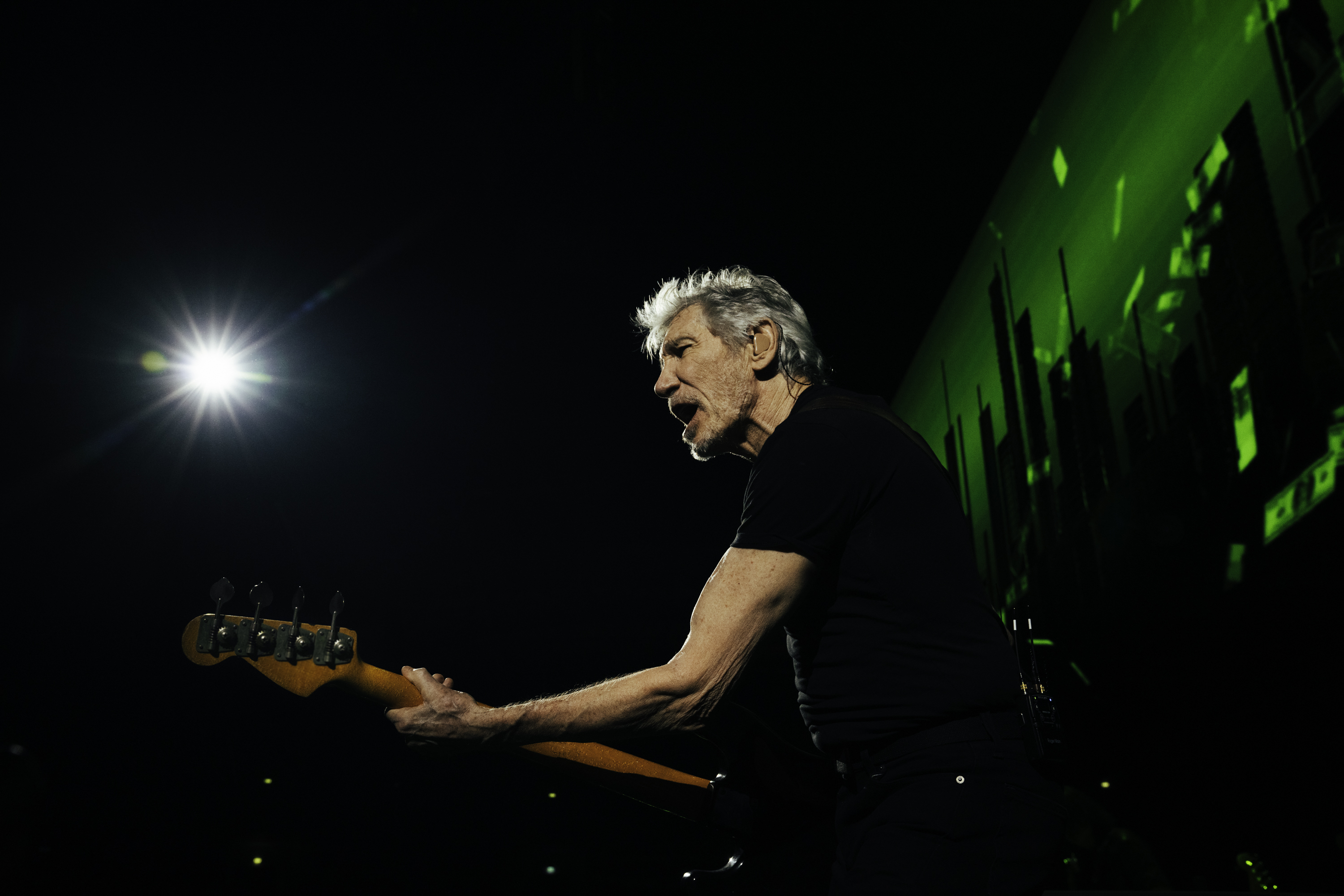 Roger Waters To Screen ‘This Is Not A Drill – Live From Prague The Movie’ Roger Waters To Screen 'This Is Not A Drill - Live From Prague The Movie'