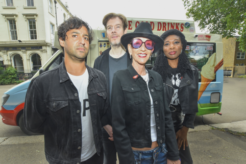 SonicAbuse|Au Pairs Announce First Concerts In Over 40 Years