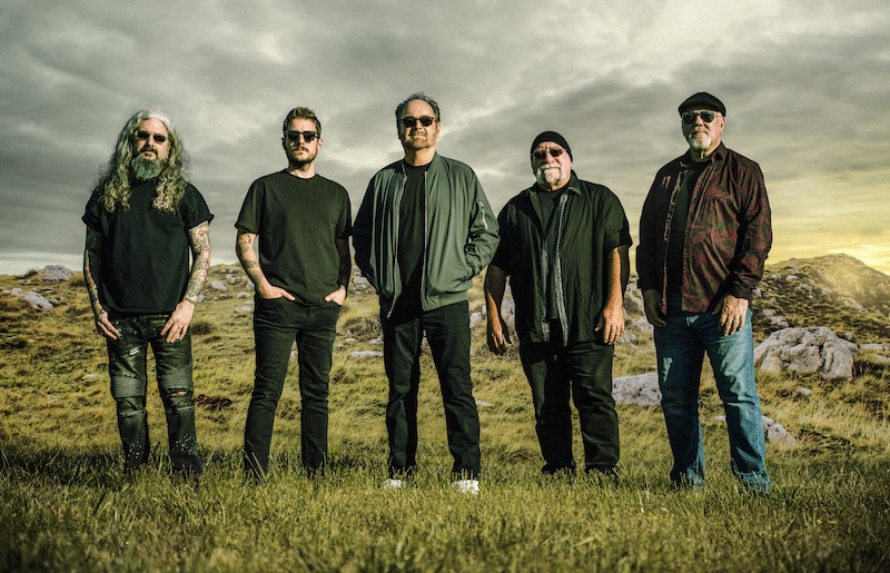 Neal Morse Unveils "Hurt People" Music Video